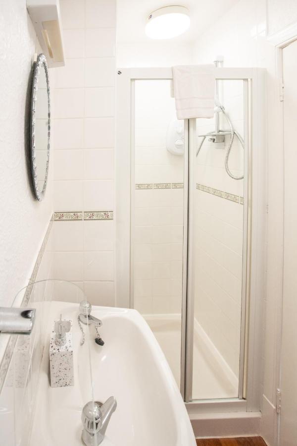 פרת' 3 Bedroom Villa Attached To Host Home Free Parking מראה חיצוני תמונה