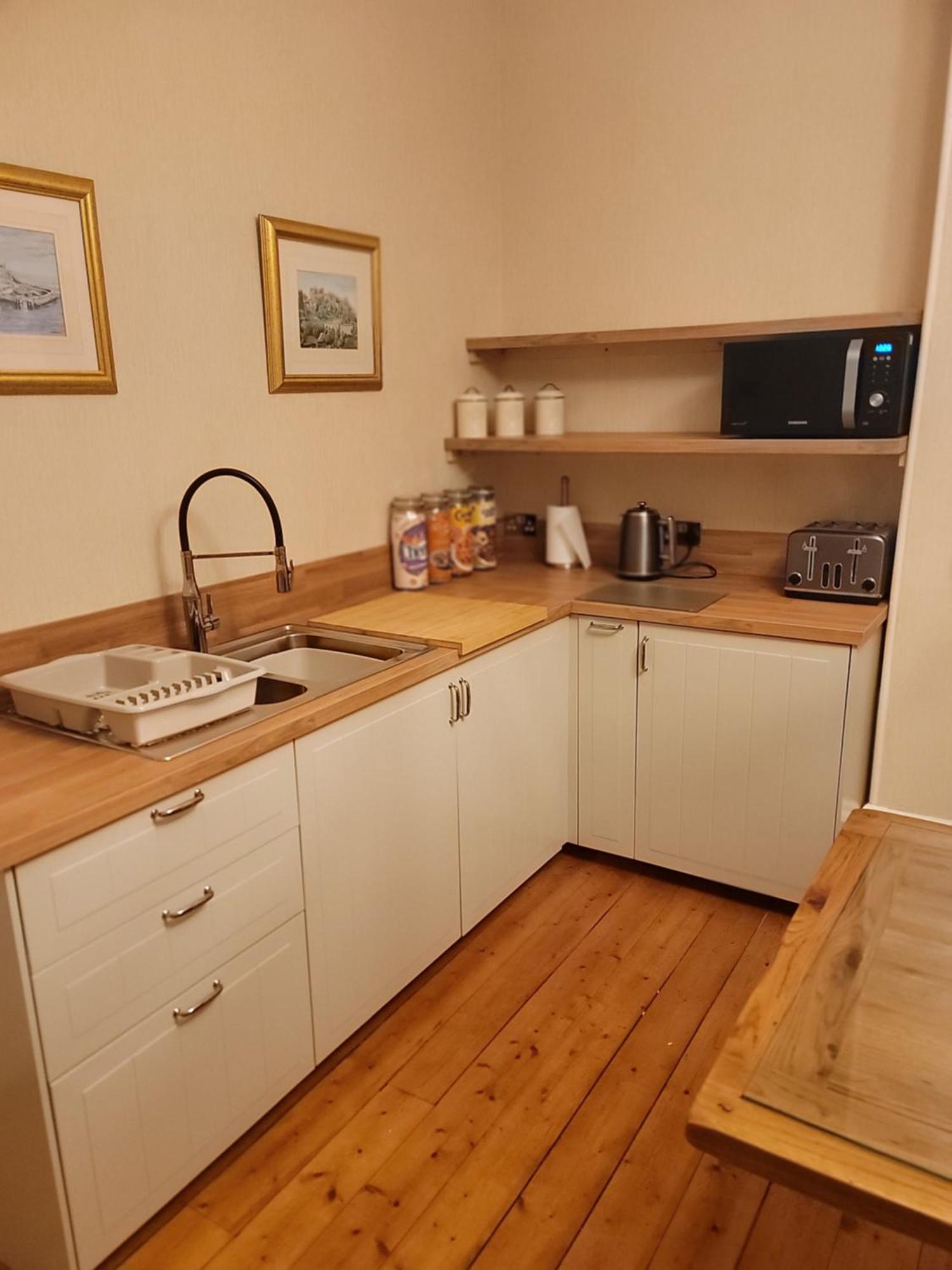 פרת' 3 Bedroom Villa Attached To Host Home Free Parking מראה חיצוני תמונה